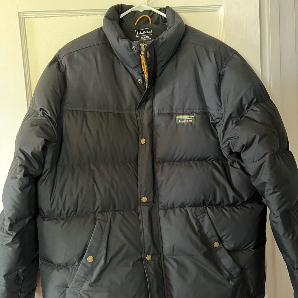 L.L. Bean Insulated Down Puffer Jacket Navy / Orange Trim